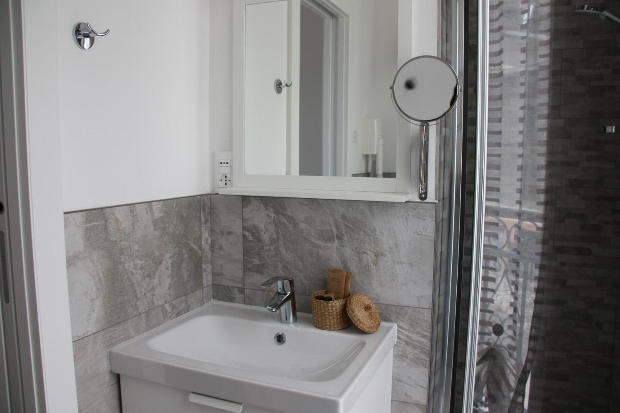 B&B Le Magnolie Faggeto Lario Dış mekan fotoğraf